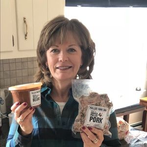 Meet your Posher, Dedebbie